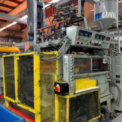 Uniloy Model 250 R1 (6) Head Blow Molding Machine