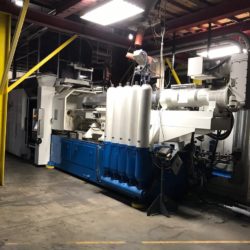 2007 Netstal Model PET 3500-3550R 350 Ton injection Molding Machine with Mold, Material Dryer and Hopper, Dehumidifier (complete system to produce PET preforms)