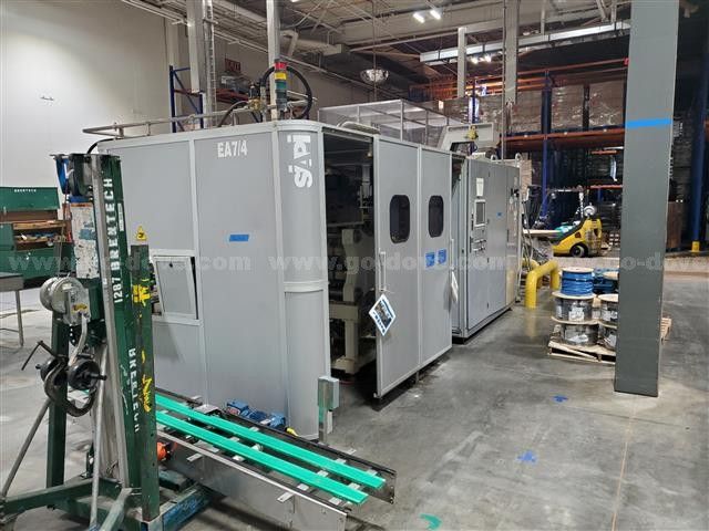 Siapi Model EA7/4 Reheat Stretch Blow Molding Machine