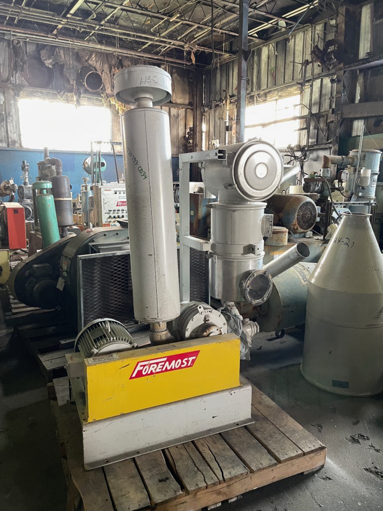 Foremost Model VMF-15-30 Vacuum Pump