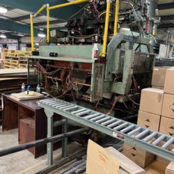 Uniloy Model 350 R2 (6) Head Reciprocating Screw Blow Molding Machine
