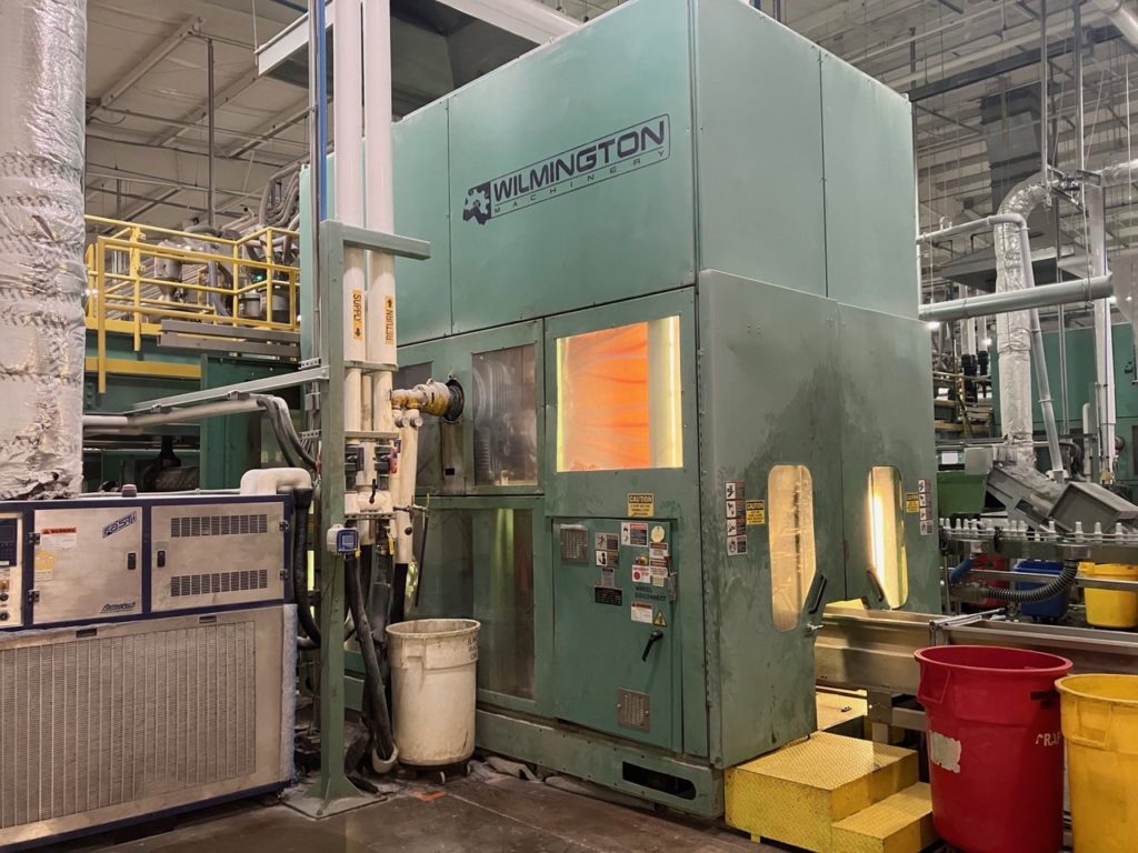 Wilmington Model 1.5H60-6L2.5/4.0/4.5 Co-Ex Continuous Extrusion Wheel Blow Molding Machine