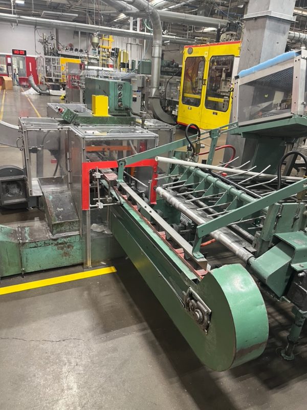 Uniloy Model 10029 Impact Trimming Machine