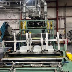 Uniloy Model 350 R4 (3) Head Blow Molding Machine