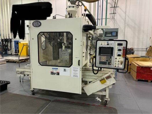Bekum Model H-121SHC Single Sided Continuous Extrusion Blow Molding Machine Bekum Model H-121SHC Single Sided Continuous Extrusion Blow Molding Machine