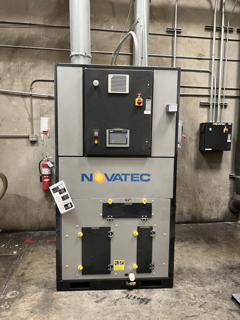 Novatec Model NW-1000 NC Desiccant Dryer with Insulated Hopper